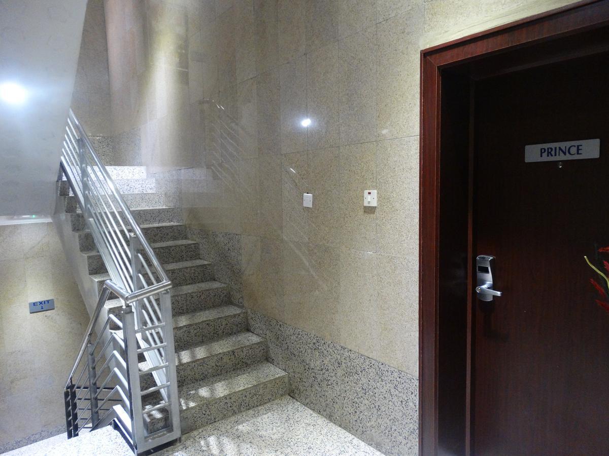 Bolton White Apartments Abuja Exterior photo